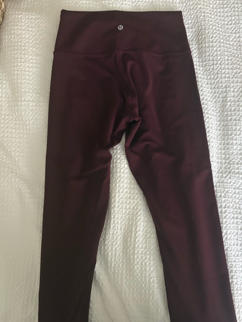lululemon athletica women’s Deep Burgundy wunder under leggings
